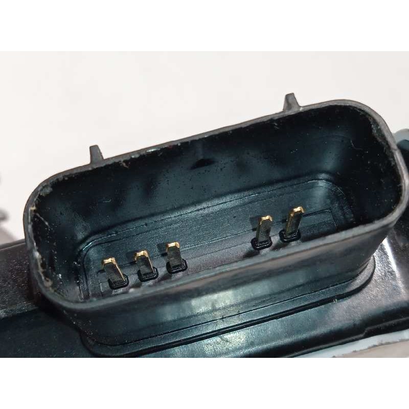 Recambio de cerradura puerta trasera derecha para hyundai ioniq hybrid referencia OEM IAM 81420G2000  