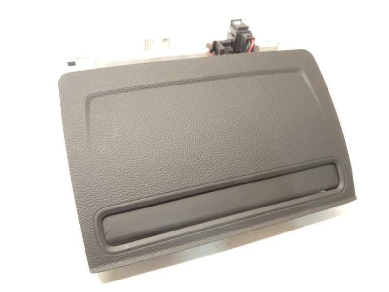 Recambio de pantalla multifuncion para audi a3 sportback (8va) ambiente referencia OEM IAM 8V0857273M  8V0857273M6PS