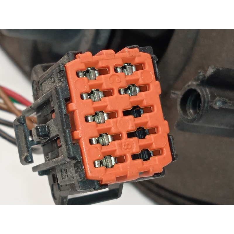 Recambio de retrovisor derecho para peugeot 206 sw x-line referencia OEM IAM 96480957XT  8154JC