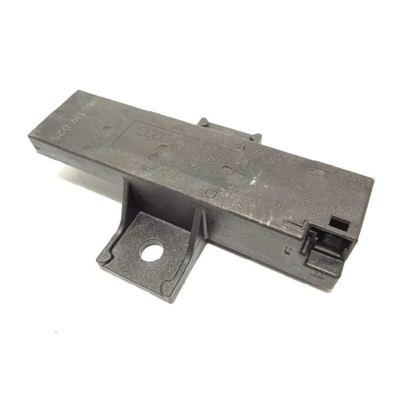 Recambio de antena para audi a8 (4n2/4n8) 50 tdi quattro referencia OEM IAM 4M0907247  