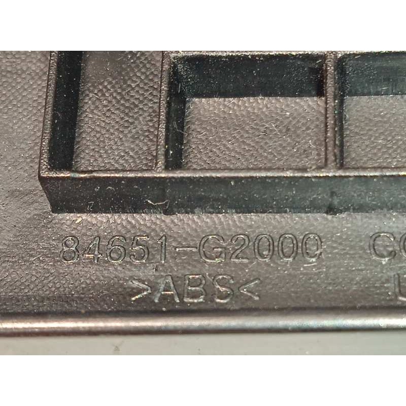 Recambio de mando multifuncion para hyundai ioniq hybrid referencia OEM IAM 84651G2000 93350G2020 93300G2500