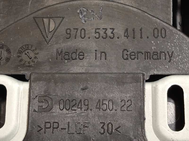 Recambio de consola central para porsche panamera 4 s referencia OEM IAM 97053341100  97055343500