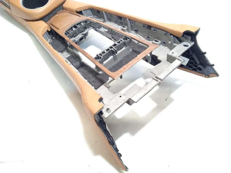 Recambio de consola central para porsche panamera 4 s referencia OEM IAM 97055311101  97055335100