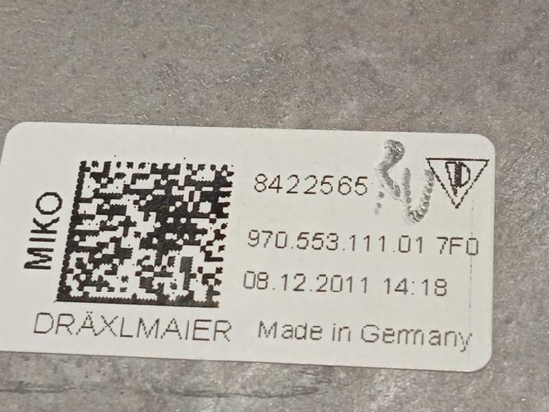 Recambio de consola central para porsche panamera 4 s referencia OEM IAM 97055311101  97055335100