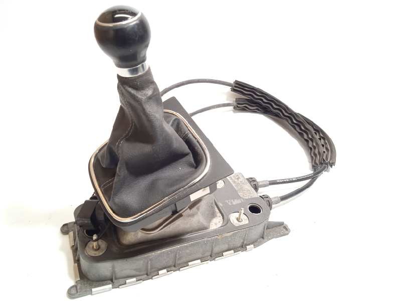 Recambio de palanca cambio para volkswagen scirocco (137) 1.4 tsi (118kw) referencia OEM IAM 1K0711049CM  1K0711266S