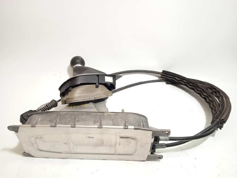 Recambio de palanca cambio para volkswagen scirocco (137) 1.4 tsi (118kw) referencia OEM IAM 1K0711049CM  1K0711266S