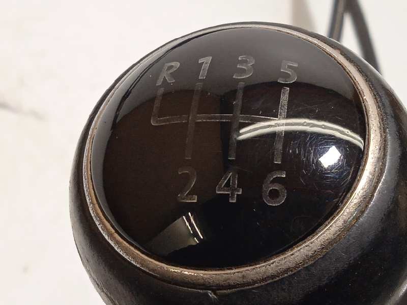 Recambio de palanca cambio para volkswagen scirocco (137) 1.4 tsi (118kw) referencia OEM IAM 1K0711049CM  1K0711266S