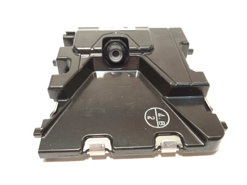 Recambio de modulo electronico para lexus nx 300h 4wd referencia OEM IAM 8646C78010  