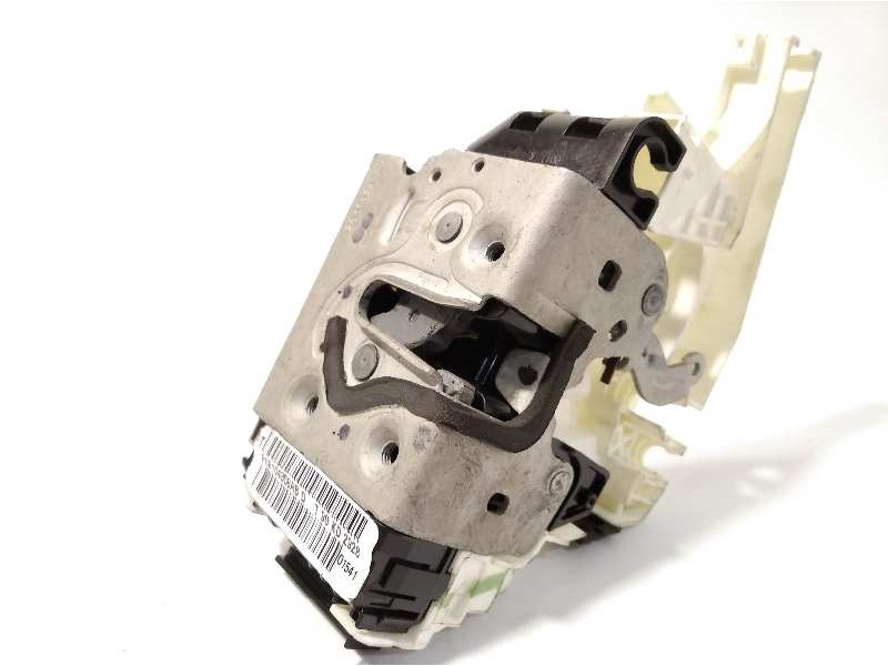Recambio de cerradura puerta delantera derecha para jeep compass ii longitude 4x2 referencia OEM IAM P68164358AB  