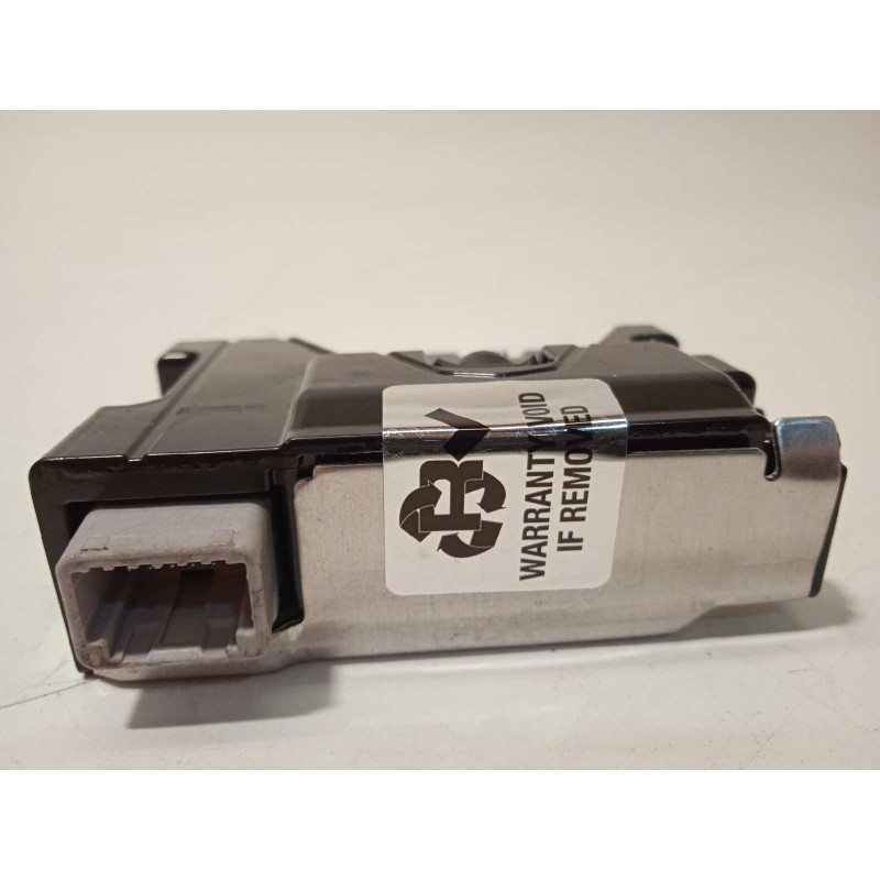 Recambio de modulo electronico para lexus nx 300h 4wd referencia OEM IAM 8646C78010  