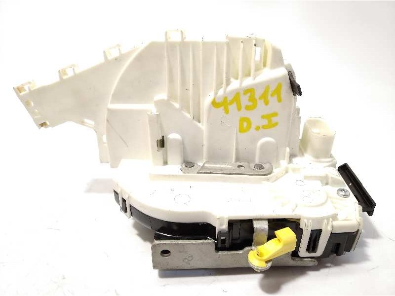 Recambio de cerradura puerta delantera izquierda para jeep compass ii longitude 4x2 referencia OEM IAM P68211097AC  68211097AC