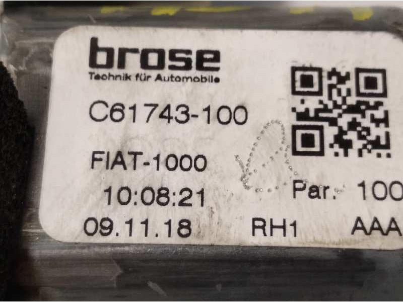 Recambio de elevalunas delantero derecho para jeep compass ii longitude 4x2 referencia OEM IAM 0130822875 68292082AA C61743100