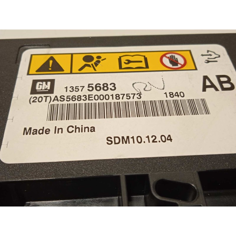Recambio de centralita airbag para opel astra j lim. sport referencia OEM IAM 13575683  