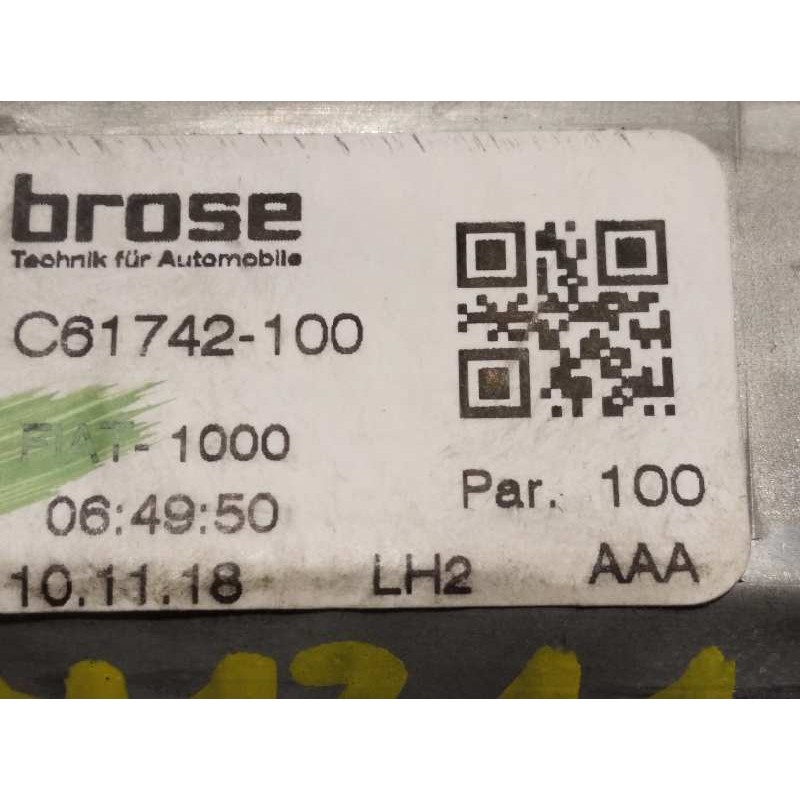 Recambio de elevalunas delantero izquierdo para jeep compass ii longitude 4x2 referencia OEM IAM 0130822874 68292083AA C61742100