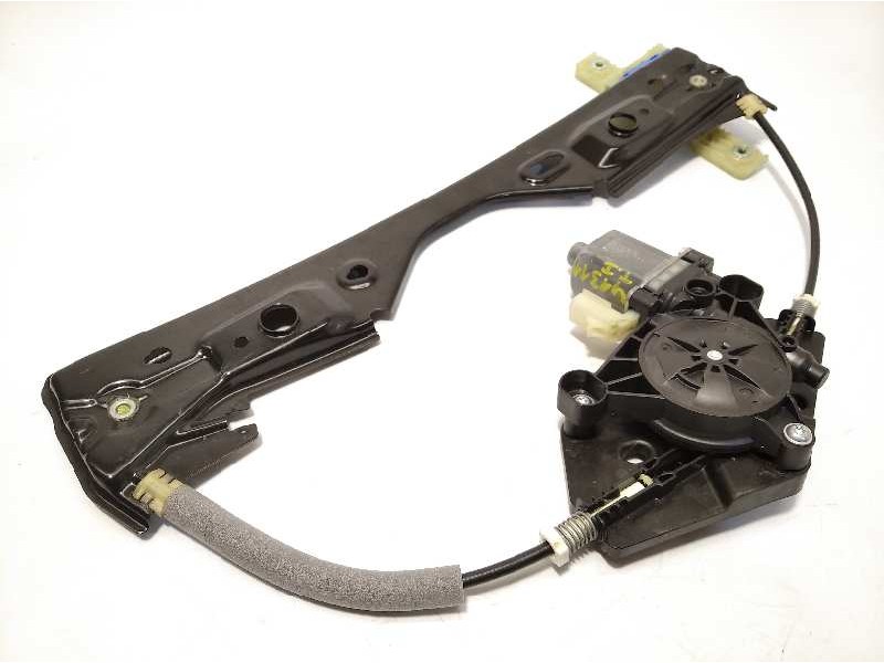 Recambio de elevalunas trasero izquierdo para jeep compass ii longitude 4x2 referencia OEM IAM 0130822663  68292133AA