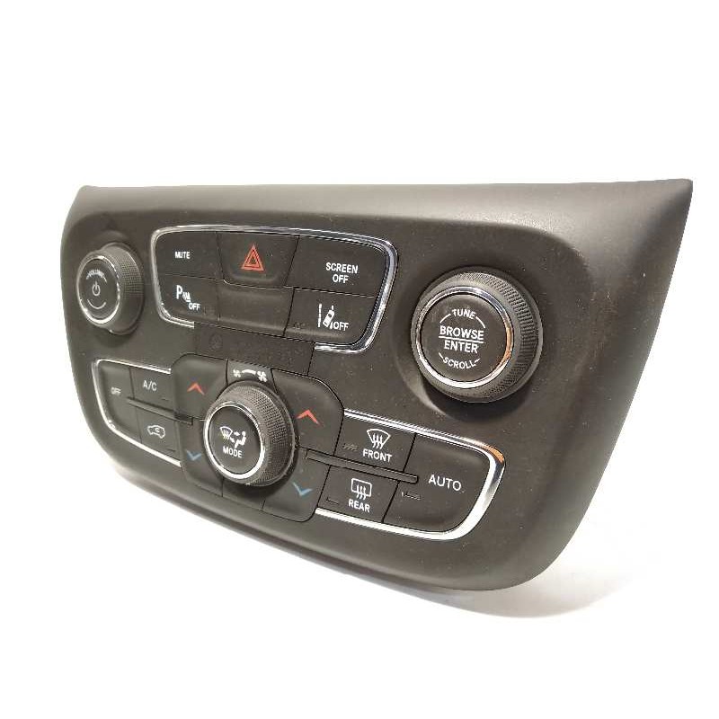 Recambio de mando climatizador para jeep compass ii longitude 4x2 referencia OEM IAM 60928135  P6TM19DX9AB