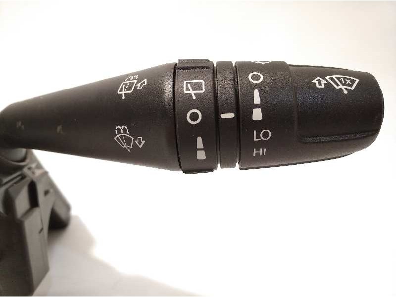 Recambio de mando intermitentes para jeep compass ii longitude 4x2 referencia OEM IAM 6UE03LXHAA  6UW39LXHAA