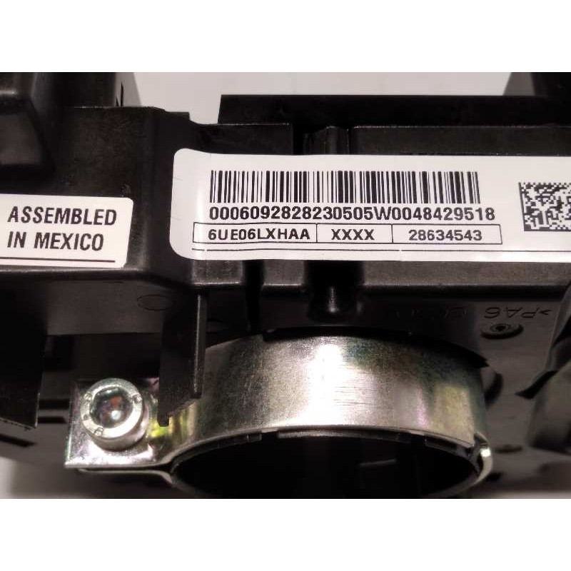 Recambio de mando intermitentes para jeep compass ii longitude 4x2 referencia OEM IAM 6UE03LXHAA  6UW39LXHAA