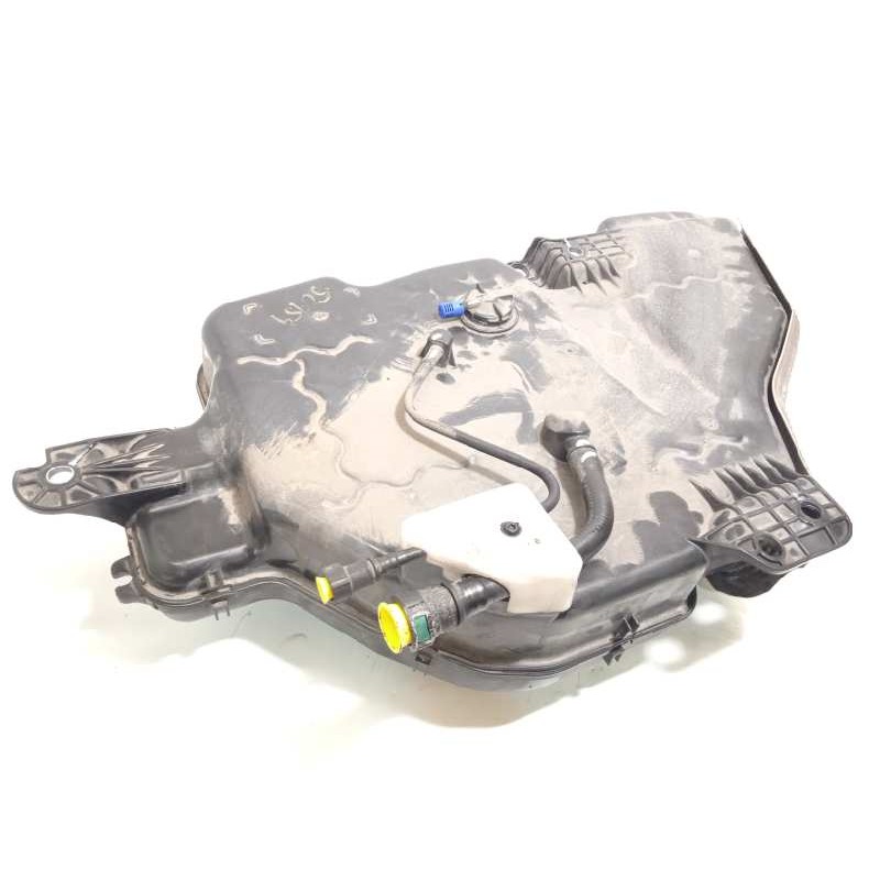 Recambio de deposito aditivo fap adblue para audi q3 (8ug) attraction referencia OEM IAM 5N0131877D  5Q0131969C