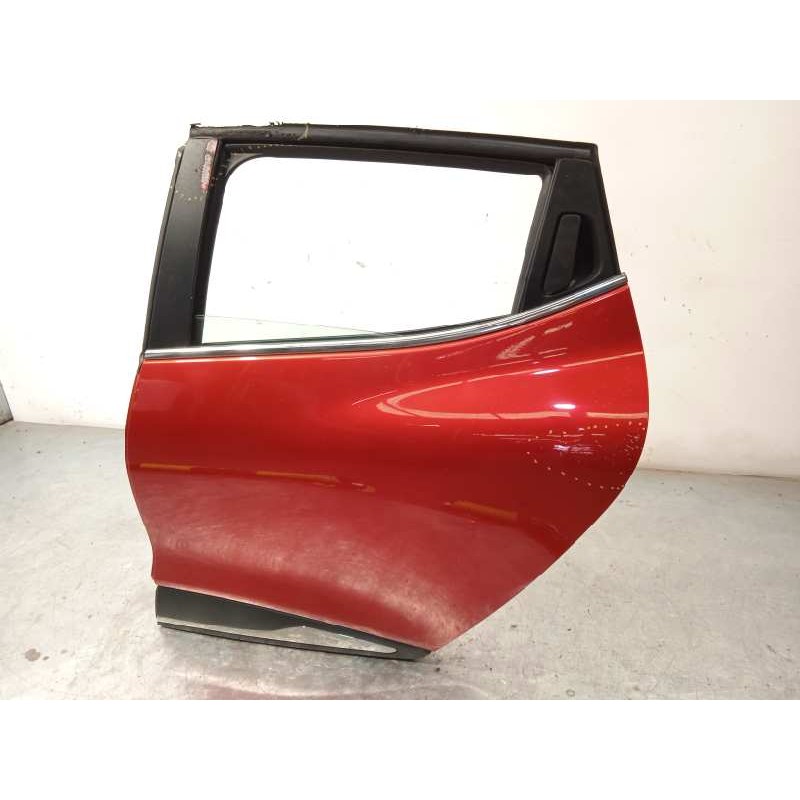 Recambio de puerta trasera izquierda para renault clio iv 1.5 dci diesel fap referencia OEM IAM 821016892R  