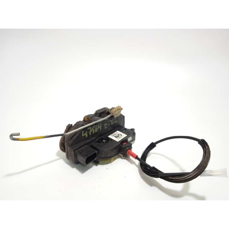 Recambio de cerradura puerta delantera izquierda para chevrolet orlando 2.0 diesel cat referencia OEM IAM 13503801  