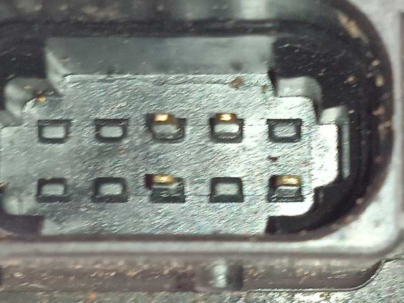 Recambio de cerradura puerta trasera derecha para chevrolet orlando 2.0 diesel cat referencia OEM IAM 13503808  