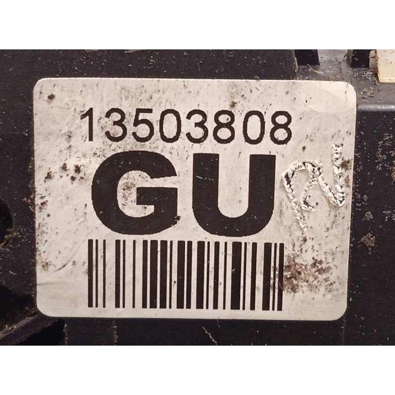 Recambio de cerradura puerta trasera derecha para chevrolet orlando 2.0 diesel cat referencia OEM IAM 13503808  