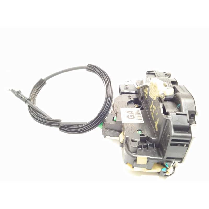 Recambio de cerradura puerta trasera izquierda para chevrolet orlando 2.0 diesel cat referencia OEM IAM 13503807  