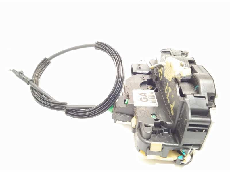 Recambio de cerradura puerta trasera izquierda para chevrolet orlando 2.0 diesel cat referencia OEM IAM 13503807  