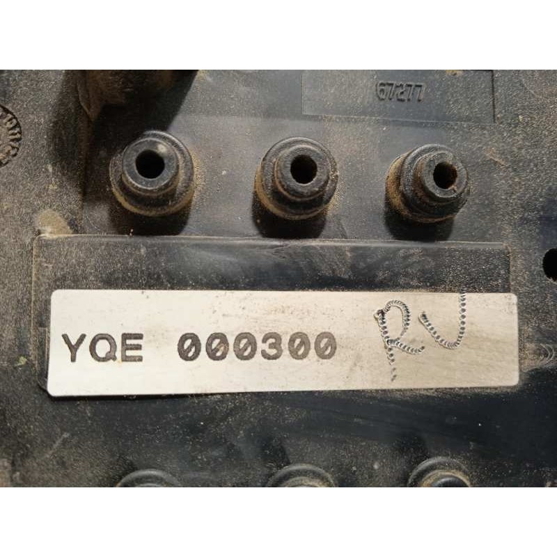 Recambio de caja reles / fusibles para land rover discovery (lt) 2.5 turbodiesel referencia OEM IAM YQE000300  