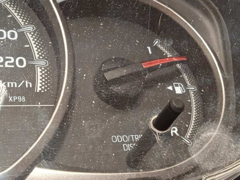 Recambio de cuadro instrumentos para toyota yaris active referencia OEM IAM 838000U270  MB1575607574