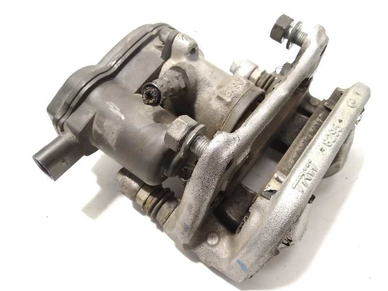 Recambio de pinza freno trasera izquierda para jeep compass ii longitude 4x2 referencia OEM IAM 068267353AB  68338709AA