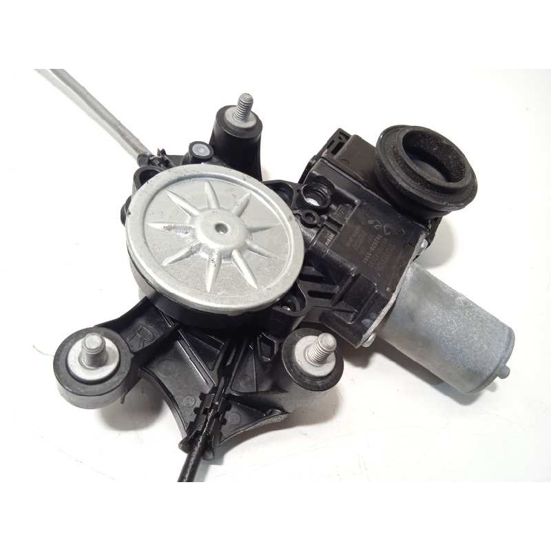 Recambio de elevalunas delantero derecho para toyota rav4 referencia OEM IAM 8571042140  0620205501