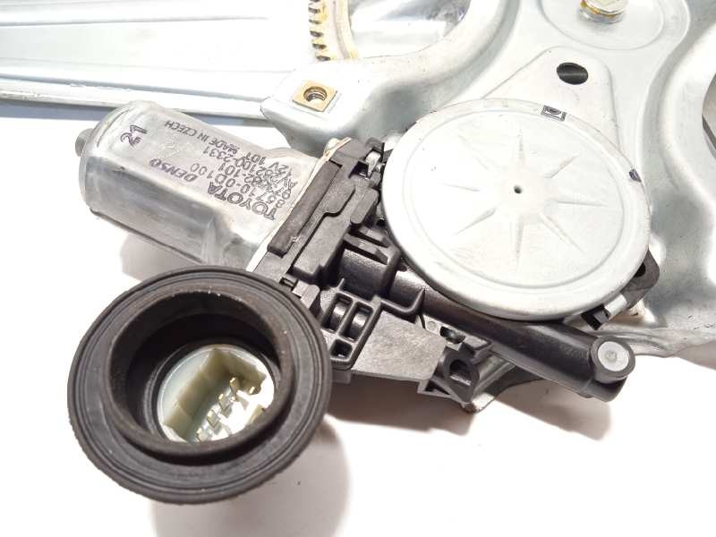 Recambio de elevalunas trasero izquierdo para toyota yaris active referencia OEM IAM 857100D100  973582101