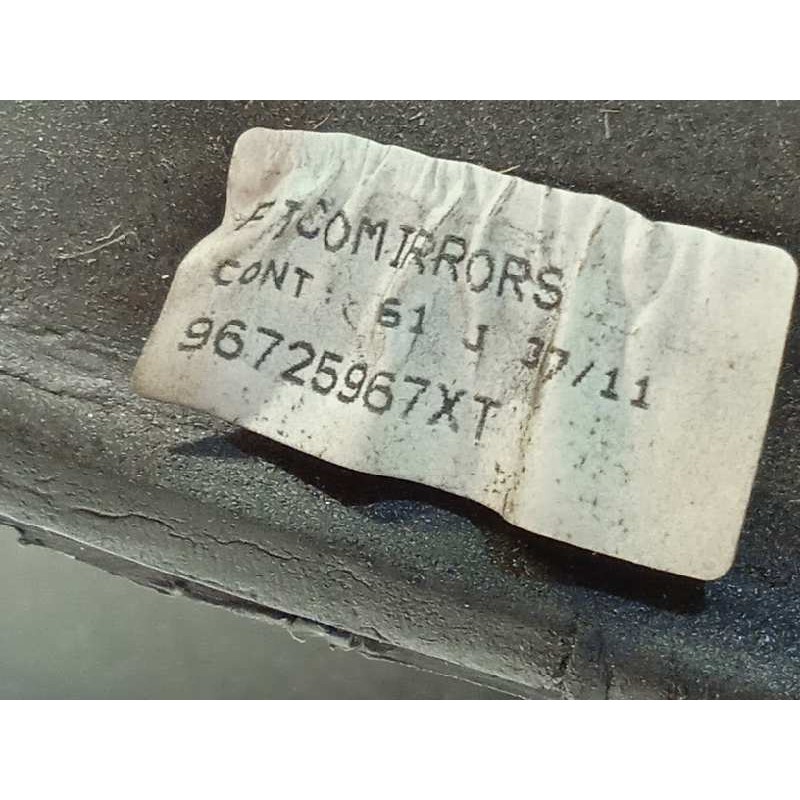Recambio de retrovisor derecho para peugeot 206+ básico referencia OEM IAM 96725967XT  8154JC