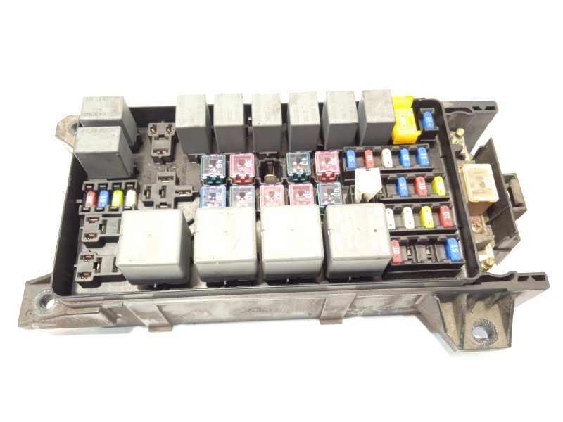 Recambio de caja reles / fusibles para kia sorento 2.5 crdi ex referencia OEM IAM 911603E070  