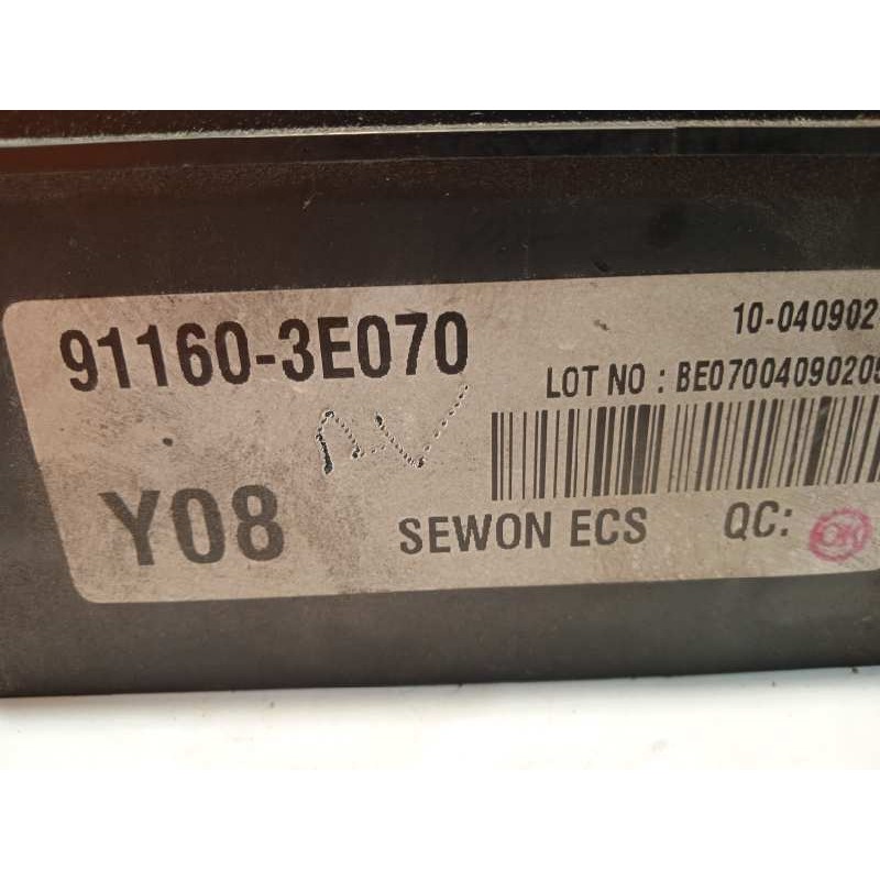 Recambio de caja reles / fusibles para kia sorento 2.5 crdi ex referencia OEM IAM 911603E070  