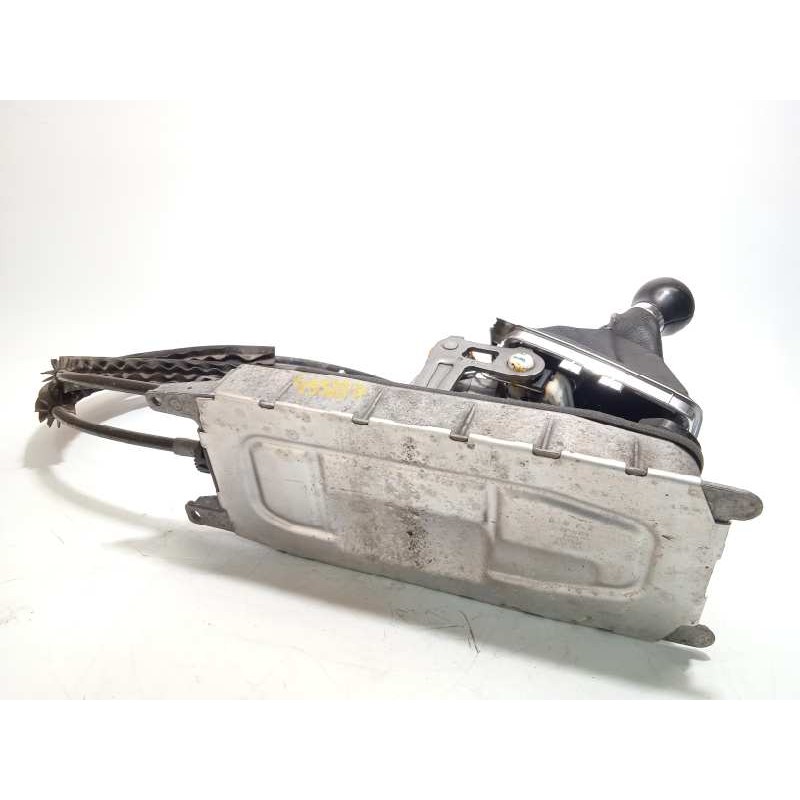 Recambio de palanca cambio para volkswagen passat variant (365) advance 4motion bluemotion referencia OEM IAM 3C0711049AG  1K071