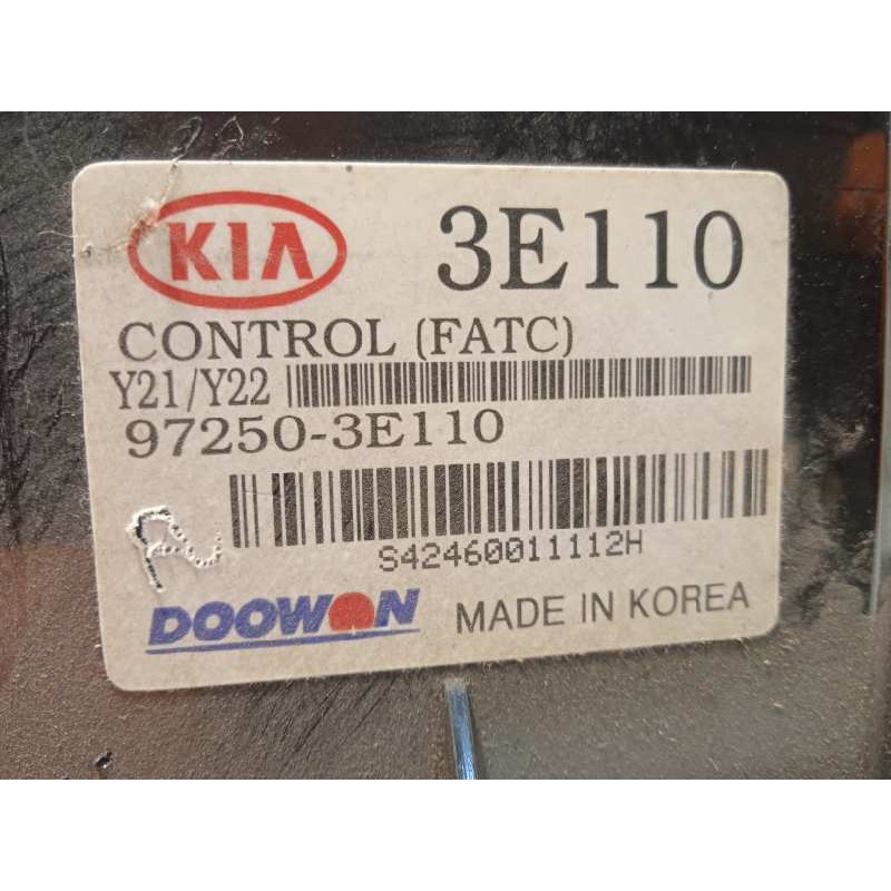 Recambio de mando climatizador para kia sorento 2.5 crdi ex referencia OEM IAM 972503E110  