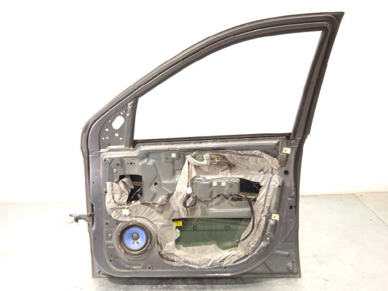 Recambio de puerta delantera derecha para kia sorento 2.5 crdi ex referencia OEM IAM 760043E111  