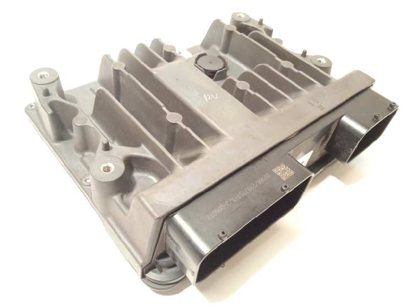 Recambio de centralita motor uce para toyota rav4 referencia OEM IAM 896614A850  2763001852