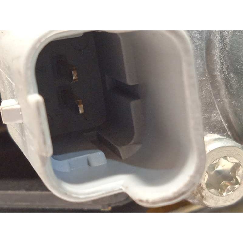 Recambio de elevalunas delantero derecho para peugeot 208 business line referencia OEM IAM 9673154380 0130822702 9674254380