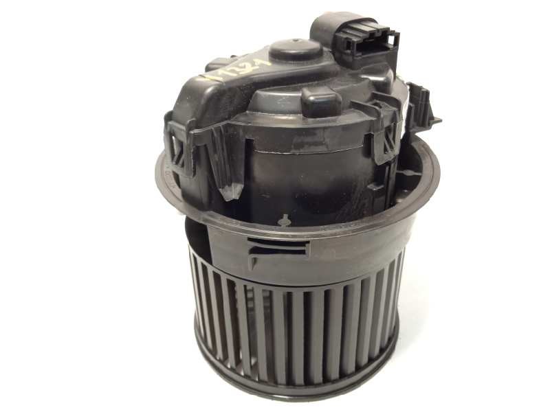 Recambio de motor calefaccion para peugeot 208 business line referencia OEM IAM T1013140A  1608182080