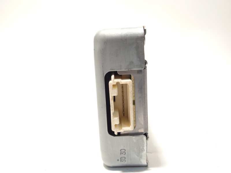 Recambio de modulo electronico para toyota rav4 referencia OEM IAM 8657242051  1669001230