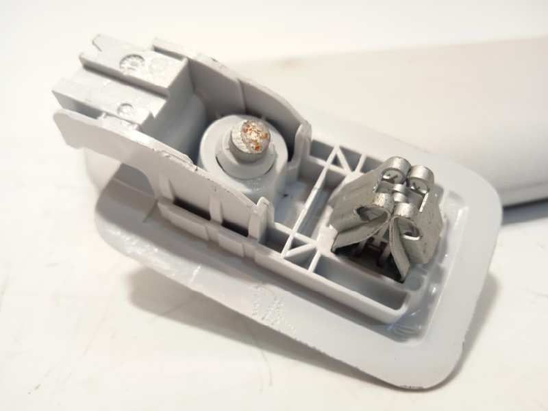 Recambio de parasol izquierdo para peugeot 208 business line referencia OEM IAM 16125932PR  