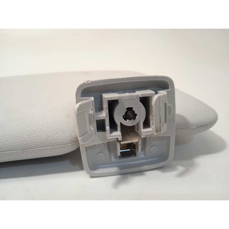 Recambio de parasol izquierdo para peugeot 208 business line referencia OEM IAM 16125932PR  