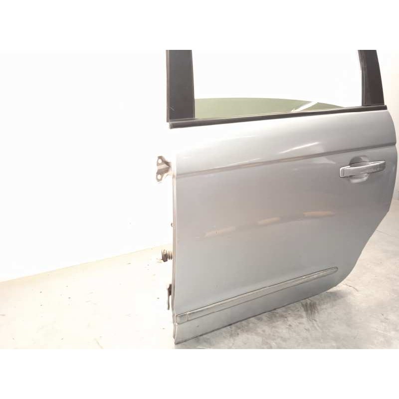 Recambio de puerta trasera izquierda para ssangyong rodius 2.7 turbodiesel cat referencia OEM IAM NOREF  