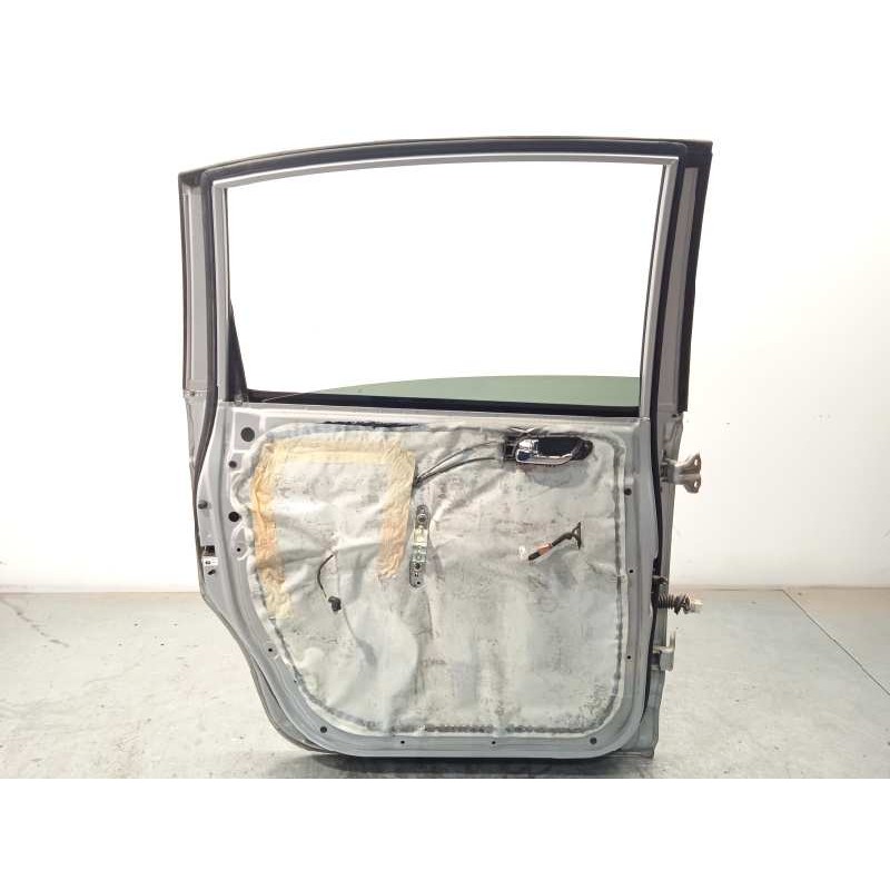 Recambio de puerta trasera izquierda para ssangyong rodius 2.7 turbodiesel cat referencia OEM IAM NOREF  