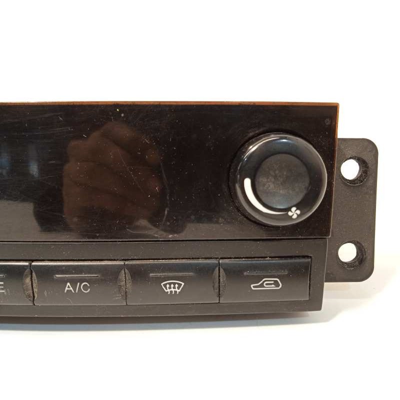 Recambio de mando climatizador para ssangyong rexton 2.7 turbodiesel cat referencia OEM IAM 6870008030  