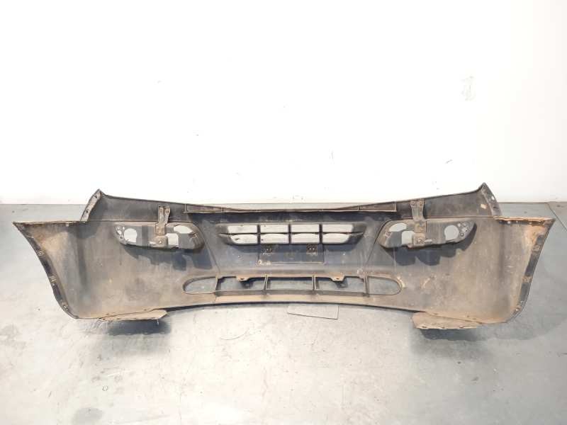 Recambio de paragolpes delantero para ssangyong rexton 2.7 turbodiesel cat referencia OEM IAM NOREF  